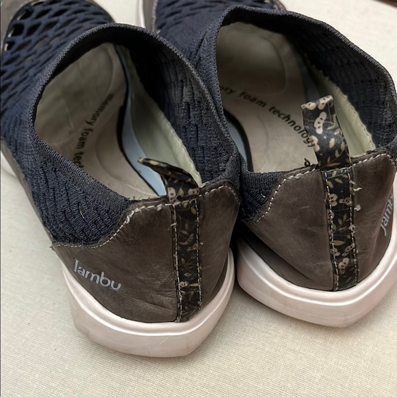 Jambu "Dory" Blue Gray Suede Flex Fit Perforated Slip On Sneakers - Picture 5 of 6